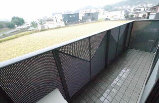 バルコニー　バルコニー