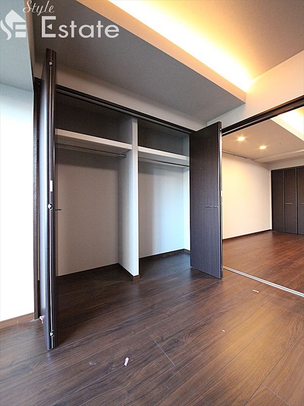 収納　クローゼット