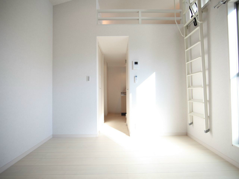 居室・リビング　洋室9.3帖　ロフト6.2帖（収納でも部屋でも使えます）