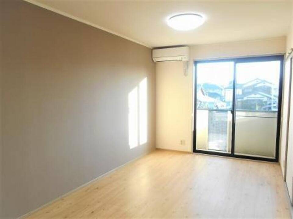 居室・リビング　リビング