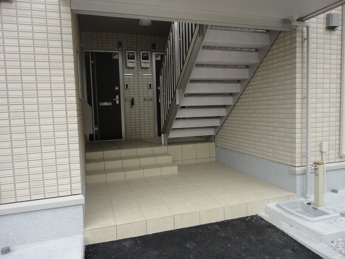 エントランス　エントランス