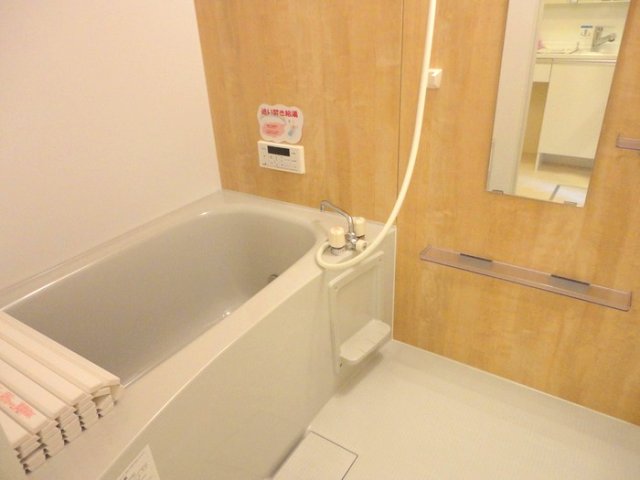 バス・シャワールーム　浴室