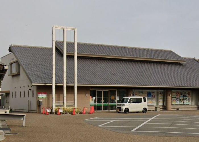 スーパー　JA兵庫南 ふぁーみんSHOP二見（スーパー）まで550m