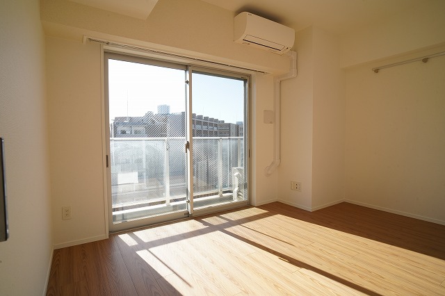 居室・リビング　内観※別部屋参考写真