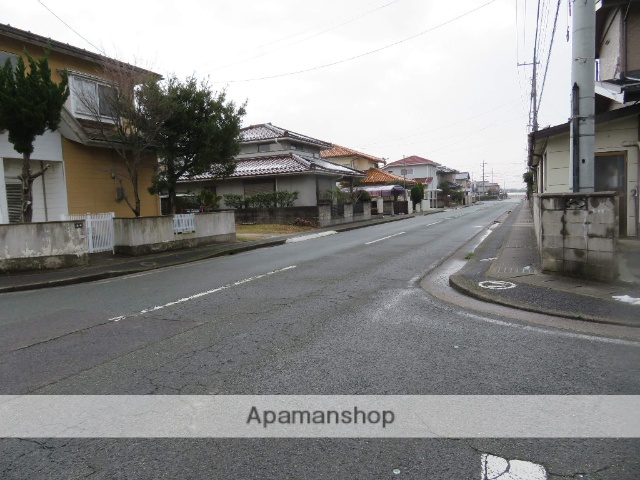 その他　前面道路（その他）まで0m