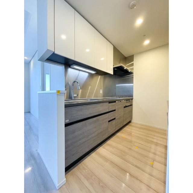 キッチン　※写真は同タイプ住戸です。