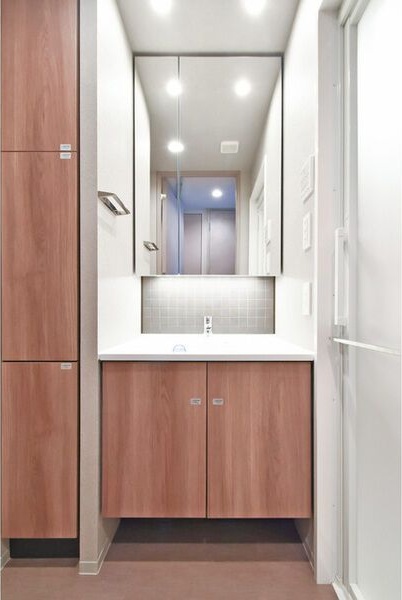 洗面設備　洗濯機置場