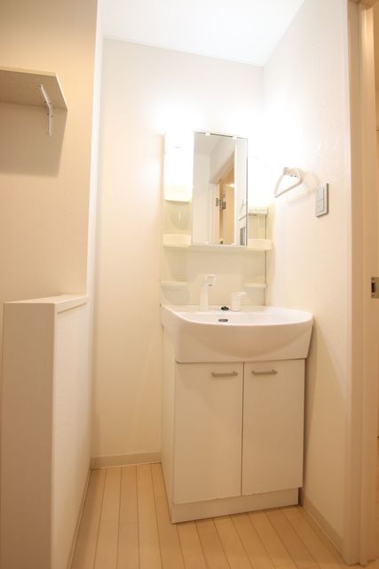 洗面設備　洗髪洗面化粧台