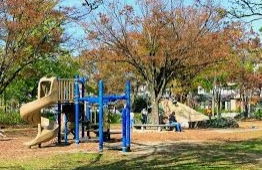 公園　茶屋ケ坂公園（公園）まで852m