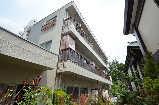 建物外観　☆経済的な都市ガス対応☆