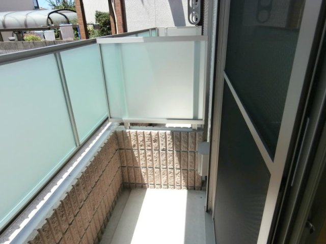 バルコニー　テラス