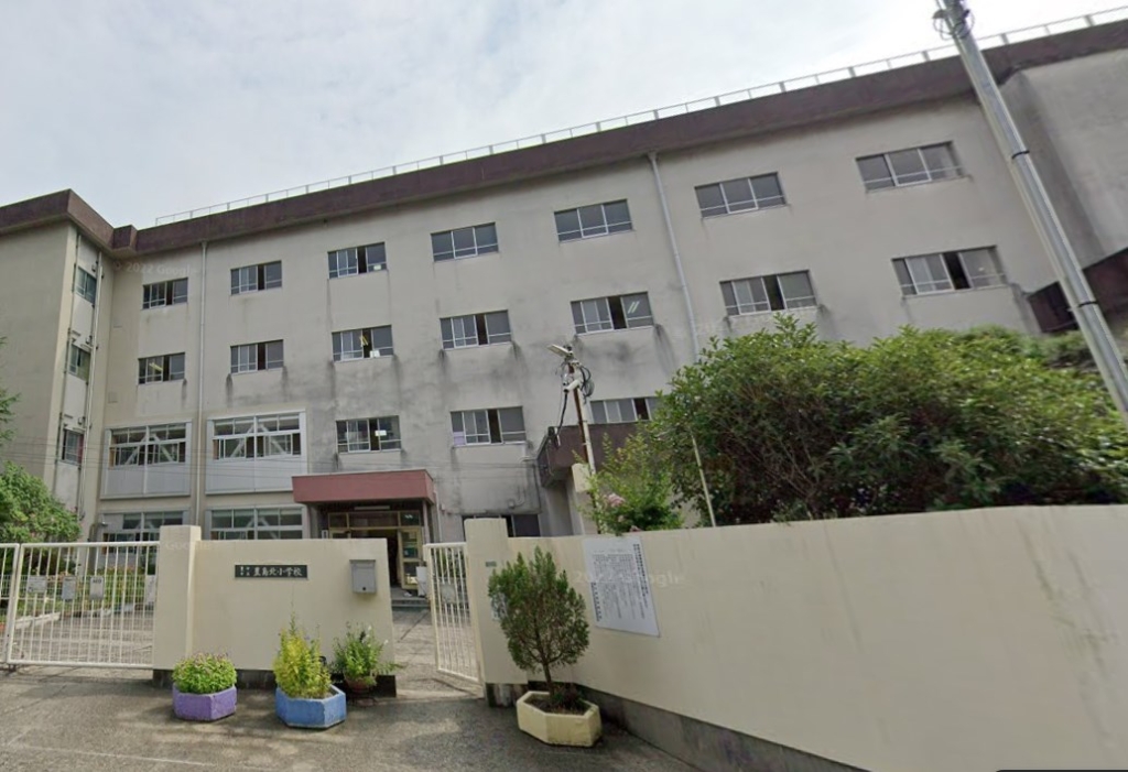 小学校　豊中市立豊島北小学校（小学校）まで412m