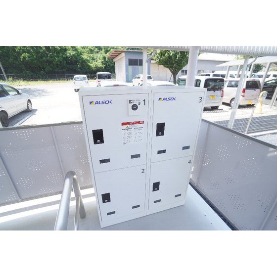 その他　宅配ボックスあり