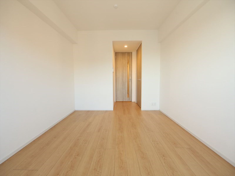 その他部屋・スペース　洋室8帖　クローゼット付（収納充実してます）