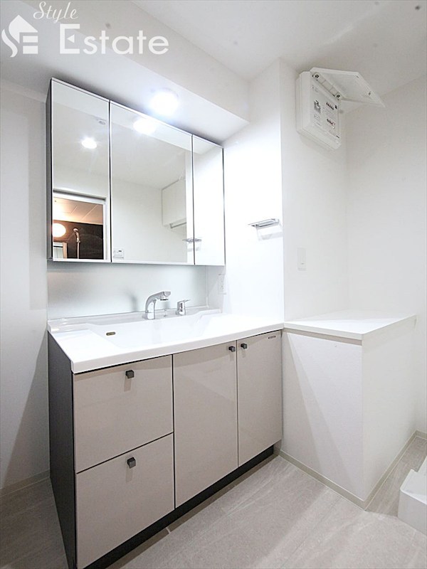 洗面設備　洗面所