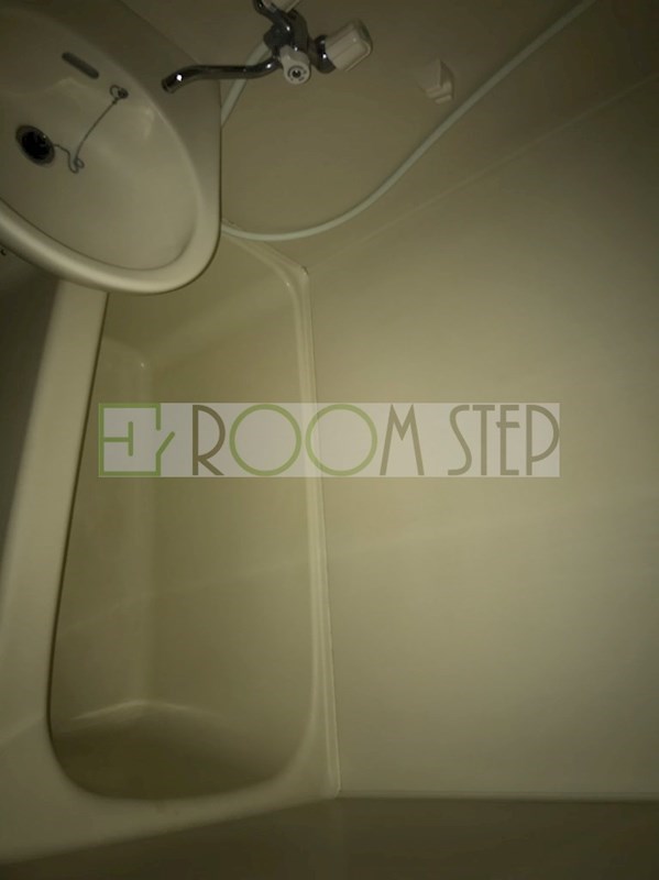 バス・シャワールーム　※別部屋参考写真