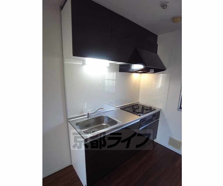 キッチン　お料理もはかどりますね。