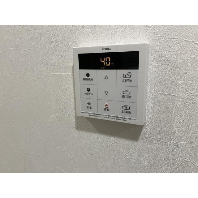 キッチン　コンパクトなキッチンで掃除もラクラク