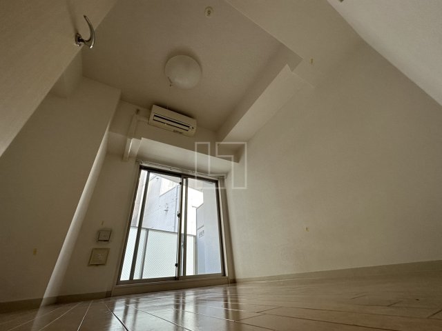 居室・リビング　エステムプラザ難波WESTリバークロス　洋室