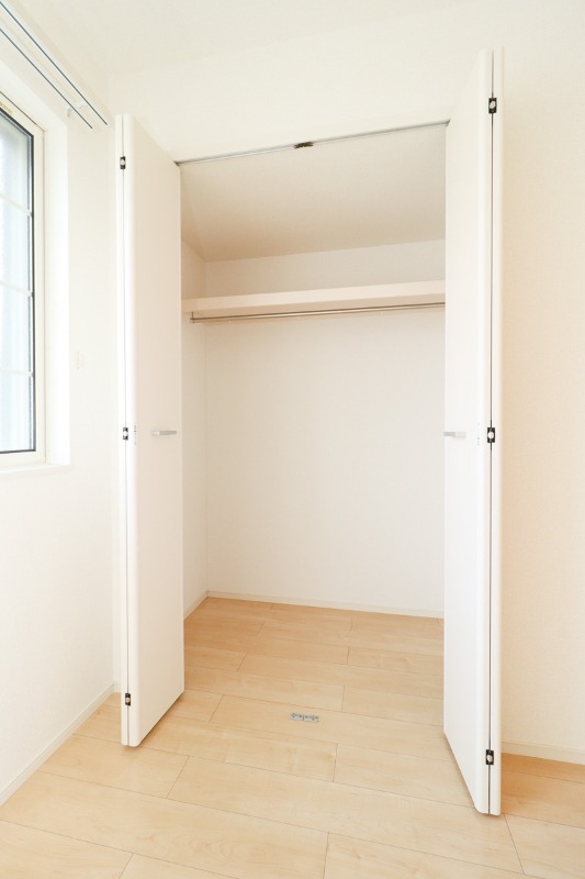 収納　図面と現状に相違がある場合には現状を優先