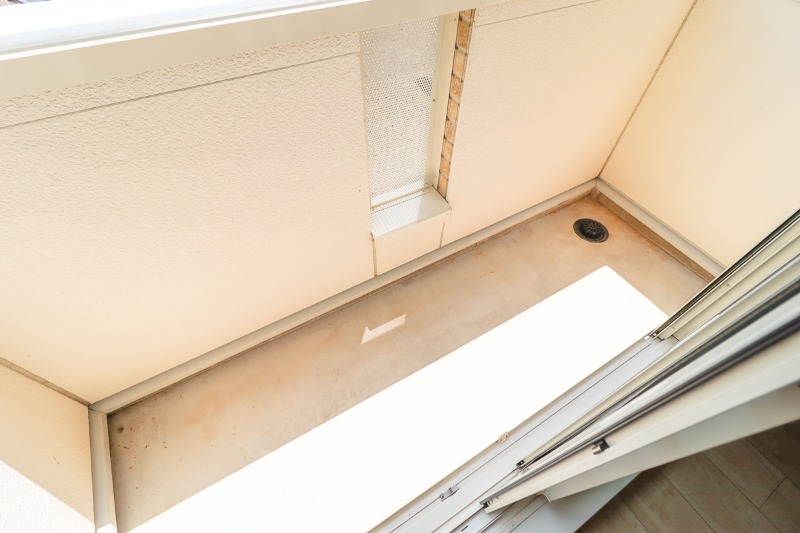 バルコニー　図面と現状に相違がある場合には現状を優先