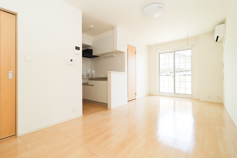 居室・リビング　図面と現状に相違がある場合には現状を優先