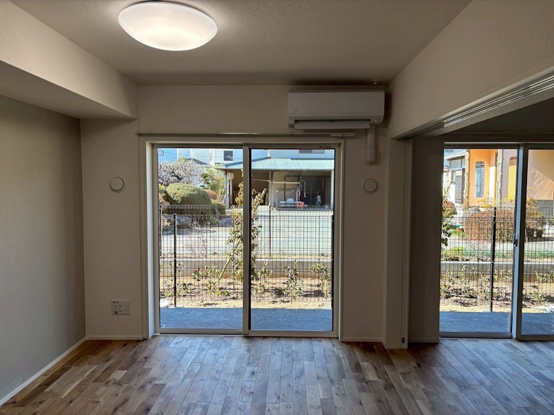 居室・リビング　※同施工会社別物件、参考写真