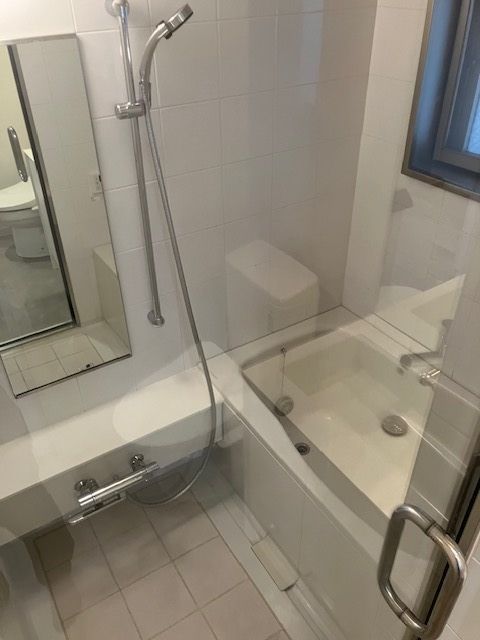 バス・シャワールーム