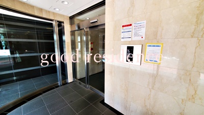 エントランス　【女性のお一人暮らしでも安心のセキュリティ♪】