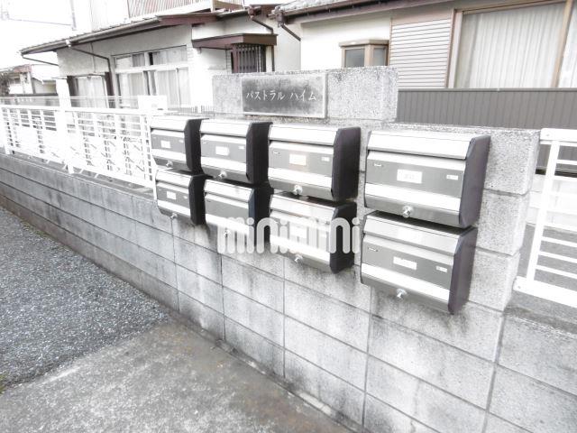 エントランス　ダイヤル付ポストです