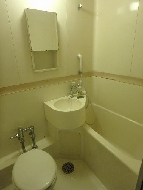 バス・シャワールーム　物件の画像5