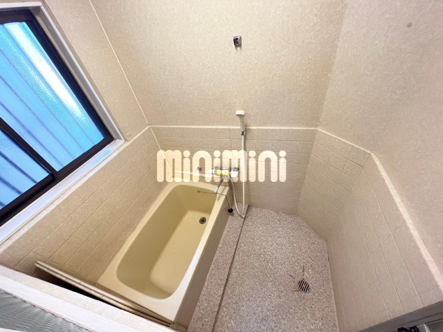 バス・シャワールーム　別部屋参照、参考のお写真です。