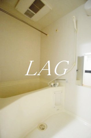 バス・シャワールーム　お風呂です。（同仕様です。）