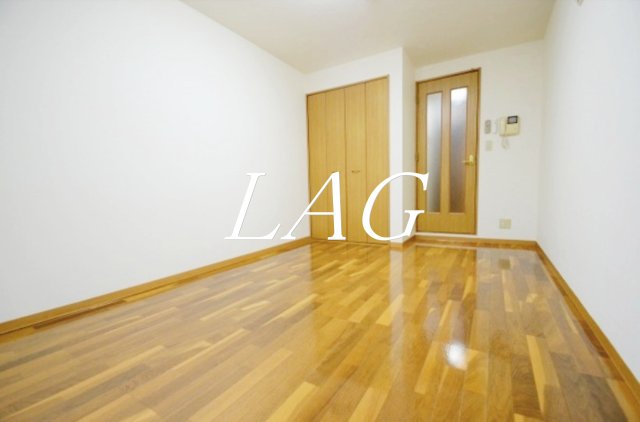 居室・リビング　洋室のお部屋です。（同仕様です。）