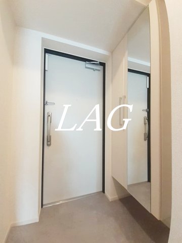 玄関　玄関です。