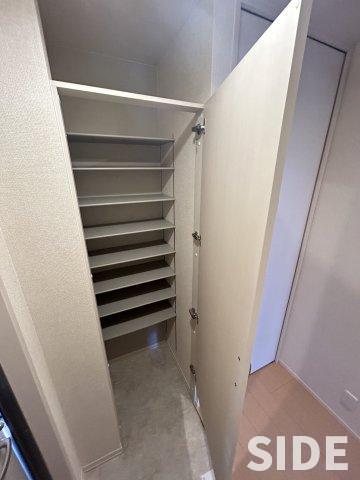 玄関　※別号室参考画像