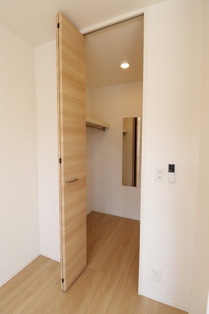 収納　ウォークインクローゼット