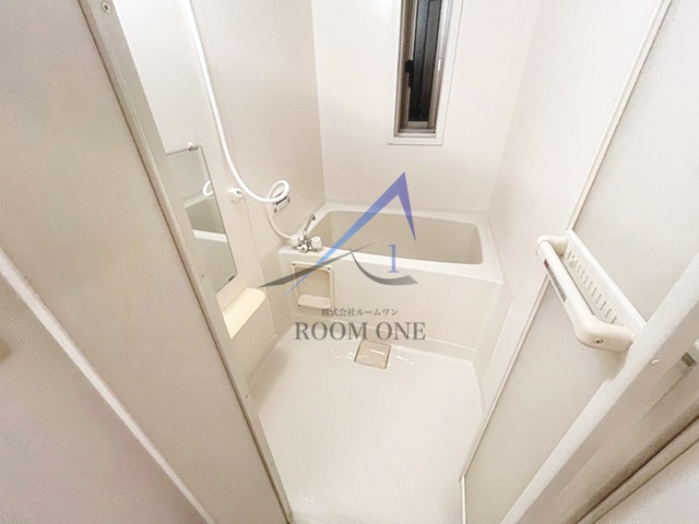 バス・シャワールーム　お風呂です。