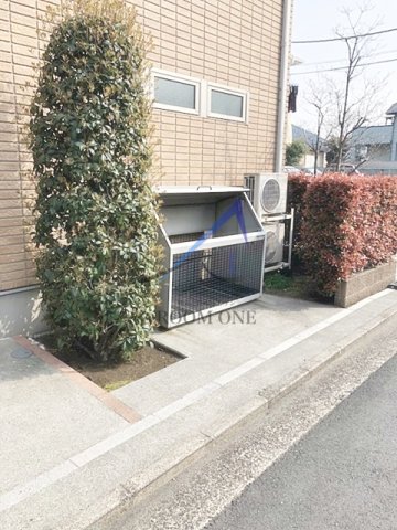 その他共有部分　敷地内ごみ置き場です。