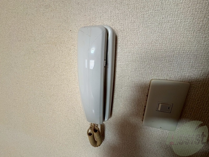 セキュリティ　インターホンで来客確認ができます。安心ですね。