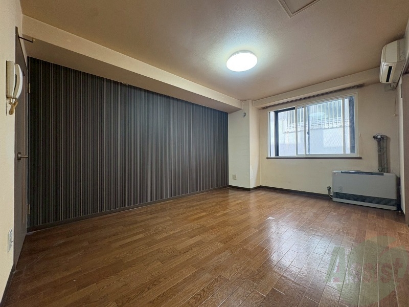 居室・リビング　広くてキレイなＬＤＫが広がっていて、充実した生活が送れそう。