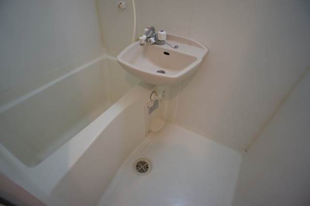 バス・シャワールーム　別号室写真