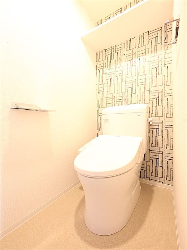 トイレ　トイレ