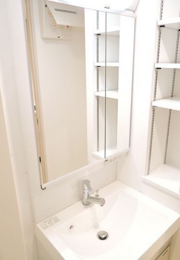 洗面設備　★鏡付き独立洗面台★