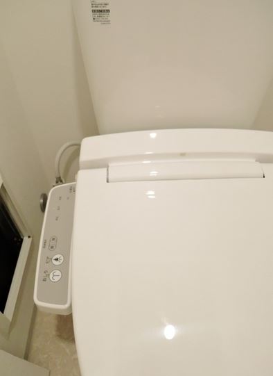 トイレ　★温水洗浄便座★