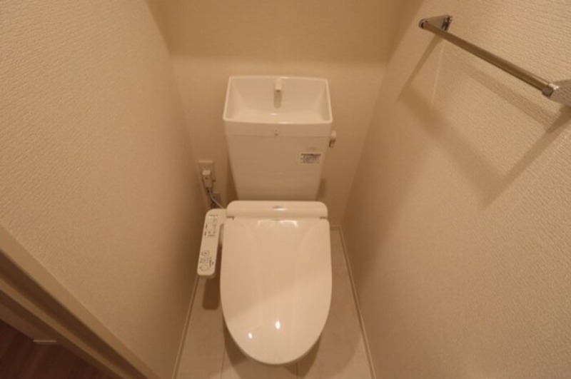 トイレ　図面と現状に相違がある場合には現状を優先