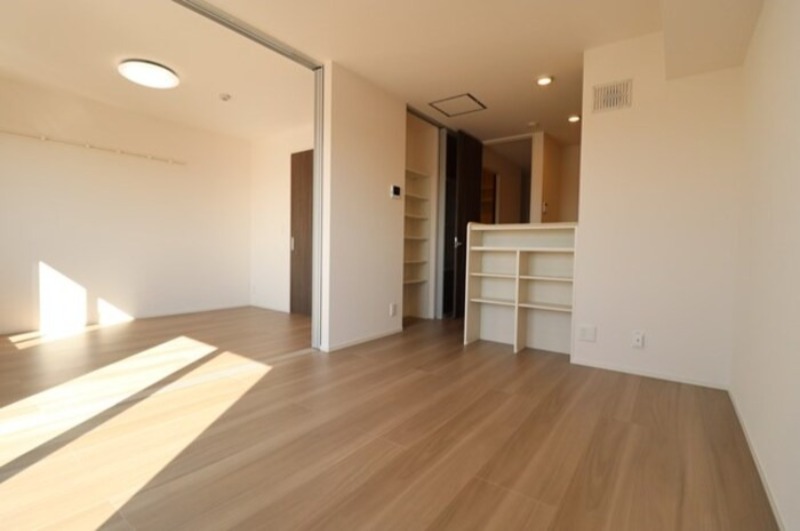 居室・リビング　図面と現状に相違がある場合には現状を優先