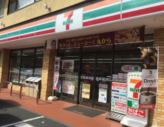コンビニ　セブンイレブン 西荻北店（コンビニ）まで680m