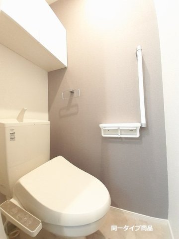 トイレ　コンパクトで使いやすいトイレです