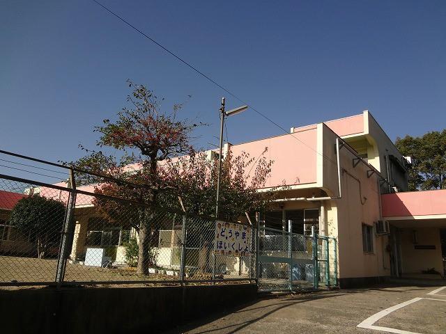 幼稚園・保育園　堂山保育所（幼稚園・保育園）まで140m